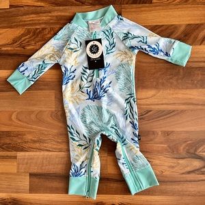 BNWT Honeysuckle Sunsuit 6-12 months